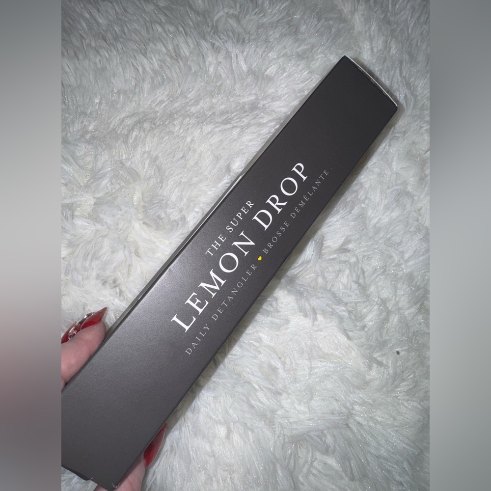 FINAL PRICE NWB Dry Bar The Super Lemon Drop Hair Brush - Picture 2 of 3